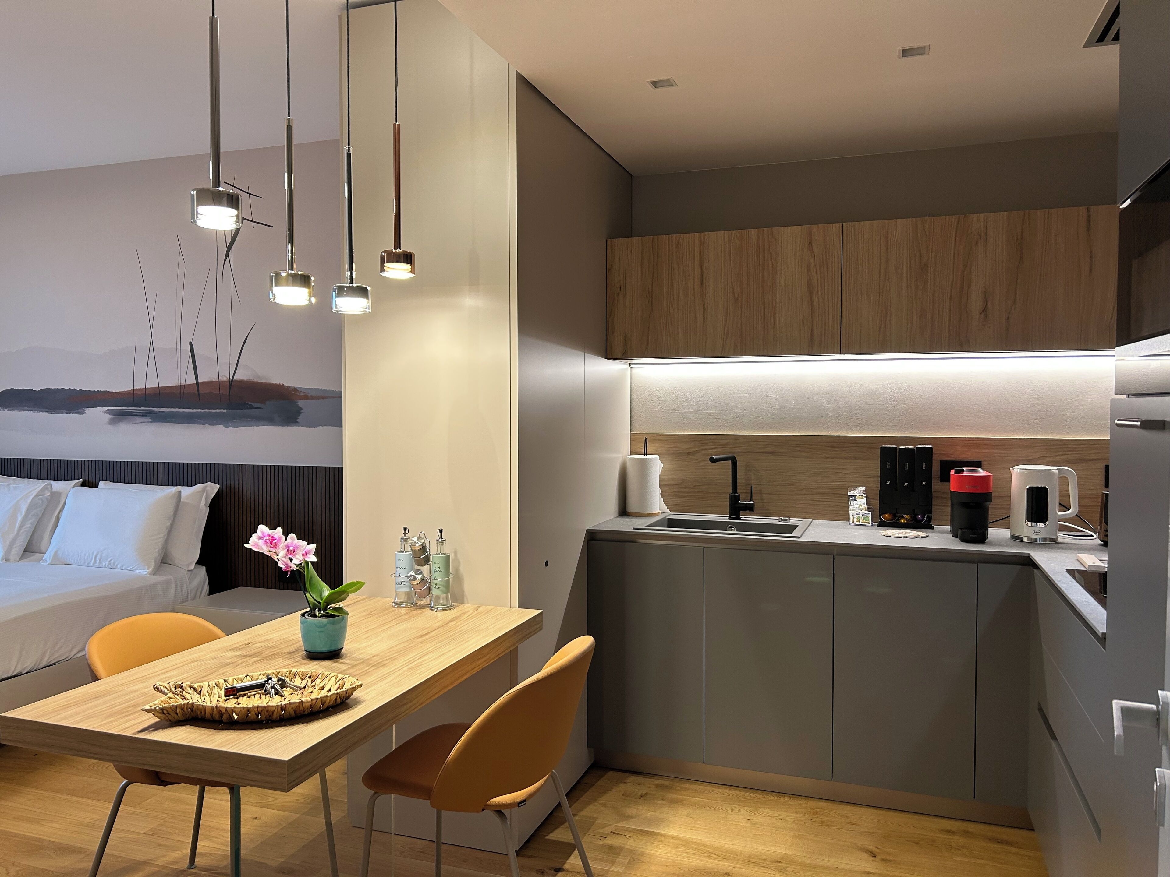 1 chambre, fer et planche à repasser, Wi-Fi gratuit, draps fournis