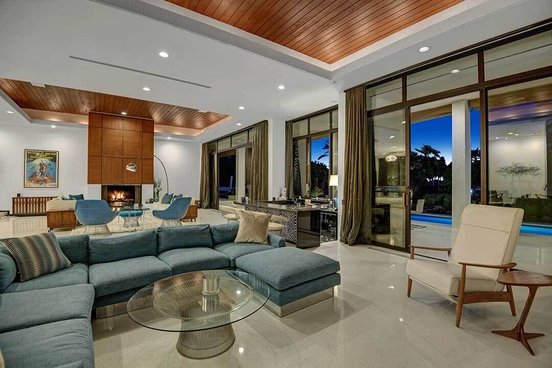 تلفزيون، مدفأة