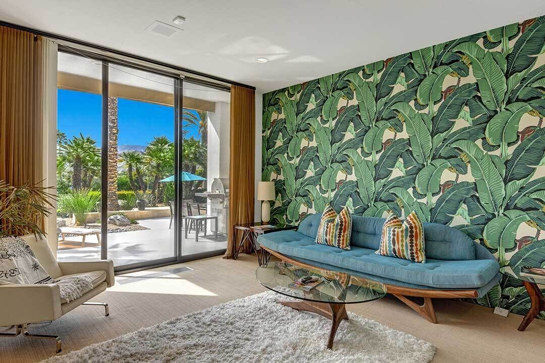 تلفزيون، مدفأة