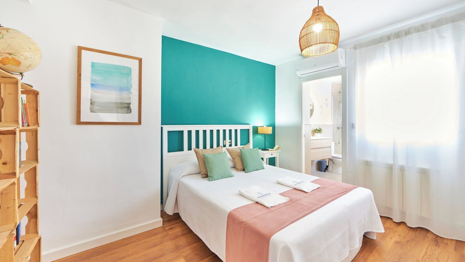 3 bedrooms, iron/ironing board, travel cot, WiFi