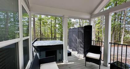 Tiny House minutes from the HEART of MENTONE