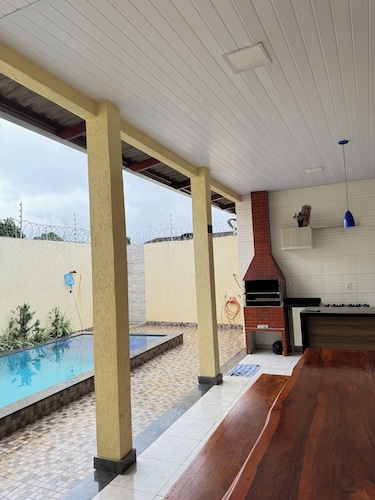 House with pool and gourmet area for up to 8 people