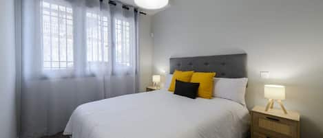 2 Schlafzimmer, Bügeleisen/Bügelbrett, WLAN