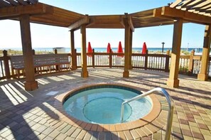 Pool - Beachside 2BR Condo in Destin w/ AC & Gym (Destin)