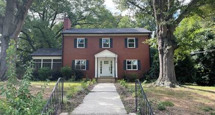 Concord Private Guest Suite - 5 Mins to Atrium & Downtown