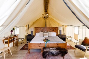 1 quarto, Wi-Fi de cortesia, roupa de cama