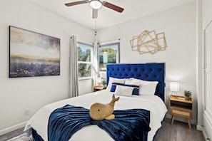 1 chambre, fer et planche à repasser, Wi-Fi gratuit, draps fournis