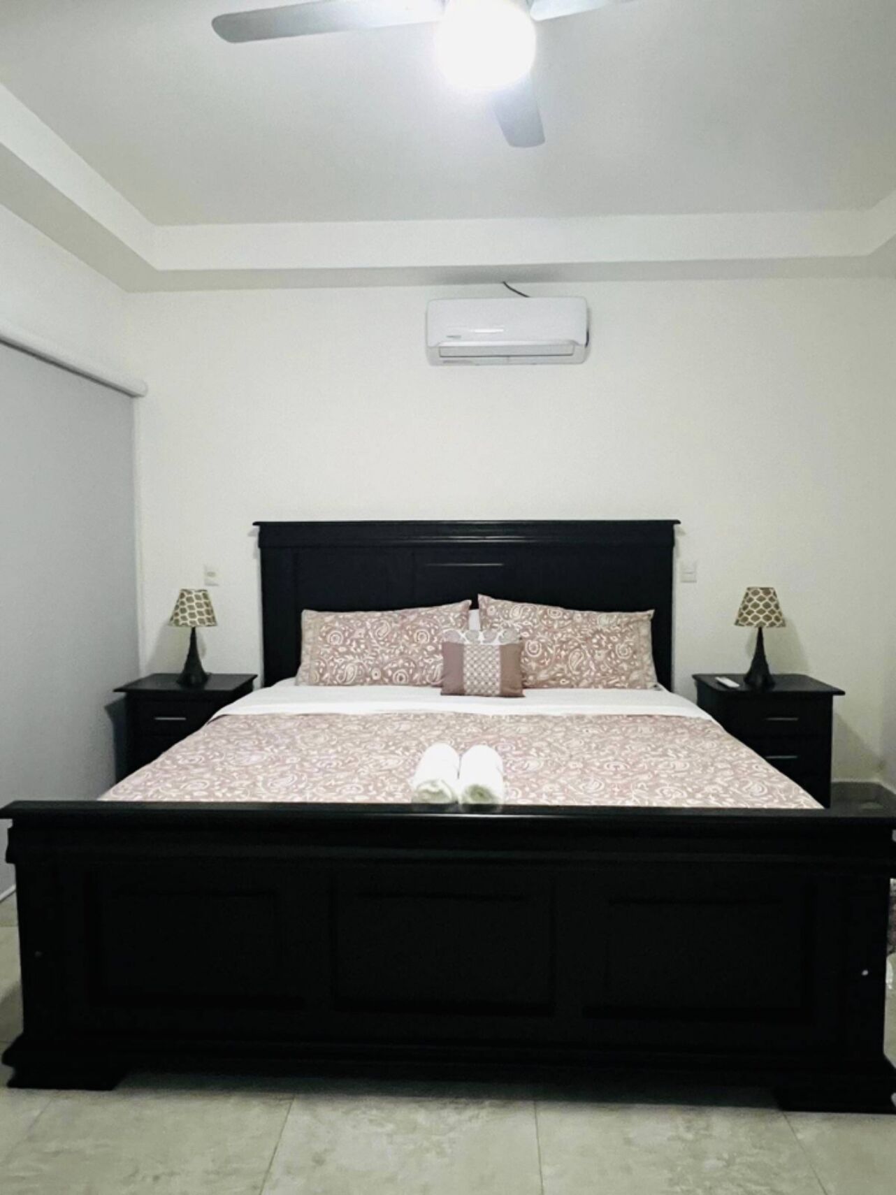 3 chambres, fer et planche à repasser, Wi-Fi gratuit, draps fournis