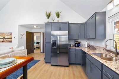 Newly Furnished Bungalow in Dover near Lake and Ski Resort