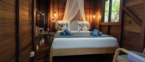 5 slaapkamers, een strijkplank/strijkijzer, gratis wifi, beddengoed