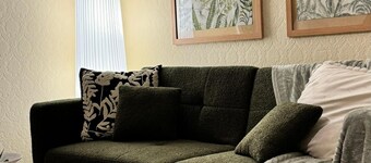 Family-Friendly 2BR Home • Ideal for Hospital Stays & Business