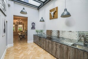 Mikrowelle, Ofen, Herdplatte