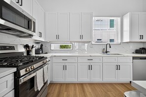 Microwave, oven, stovetop, dishwasher