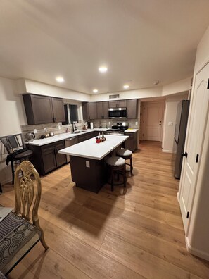 Microwave, oven, stovetop, dishwasher