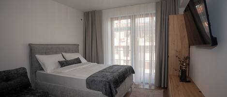 1 chambre, fer et planche à repasser, Wi-Fi, draps fournis