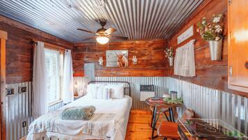 1 habitación, wifi y ropa de cama