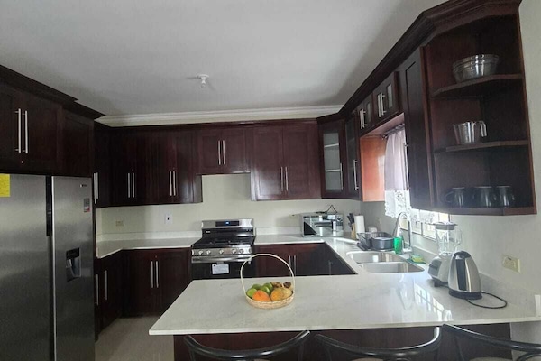 Microonde, forno, piano cottura, carta assorbente