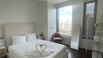 1 habitación, wifi y ropa de cama