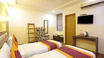 Egyptian cotton sheets, premium bedding, soundproofing, free WiFi