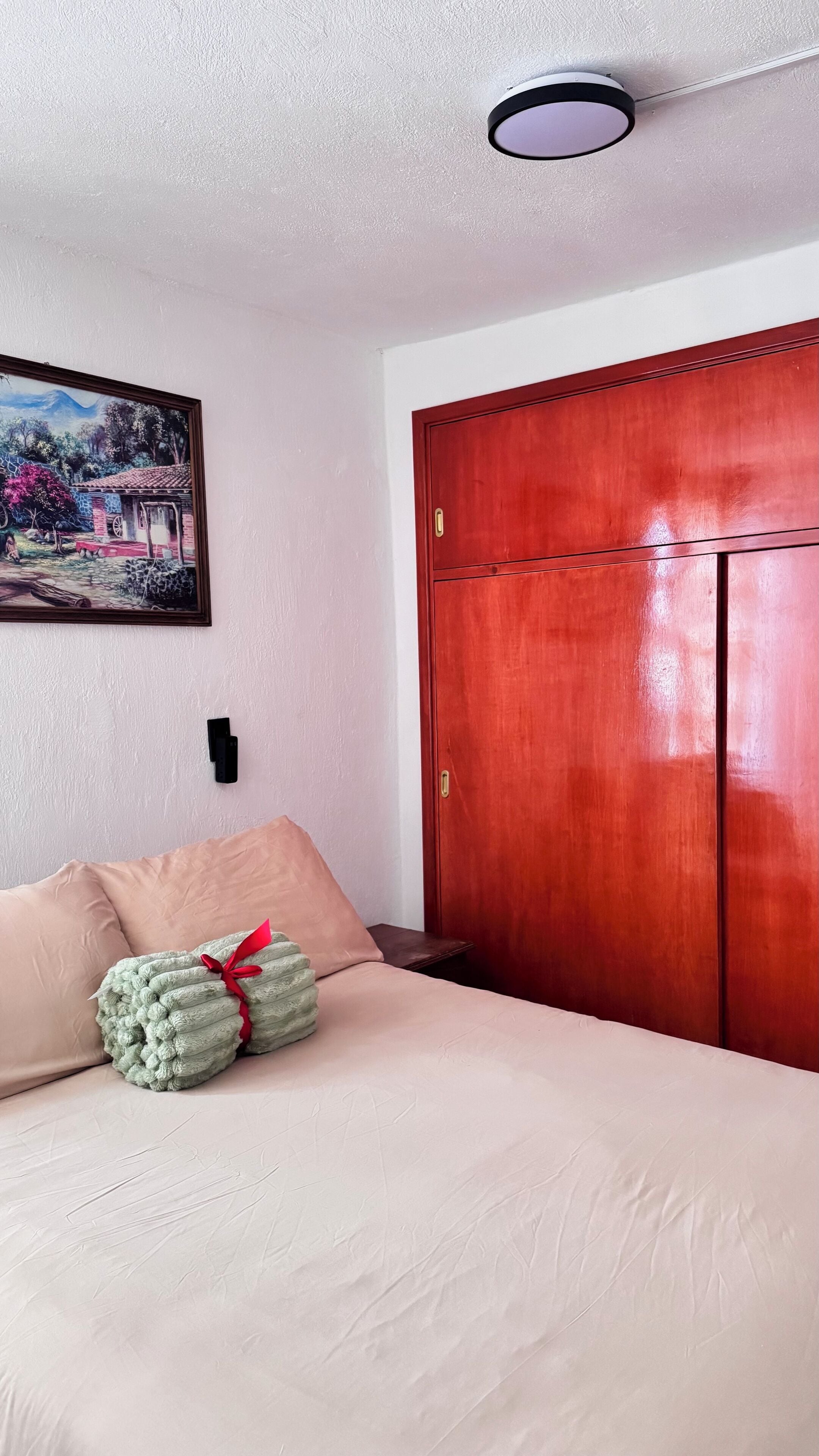 1 chambre, Wi-Fi gratuit, draps fournis