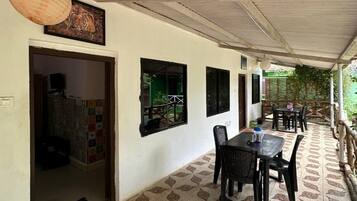 Deluxe Double Room, Patio, Mountain View