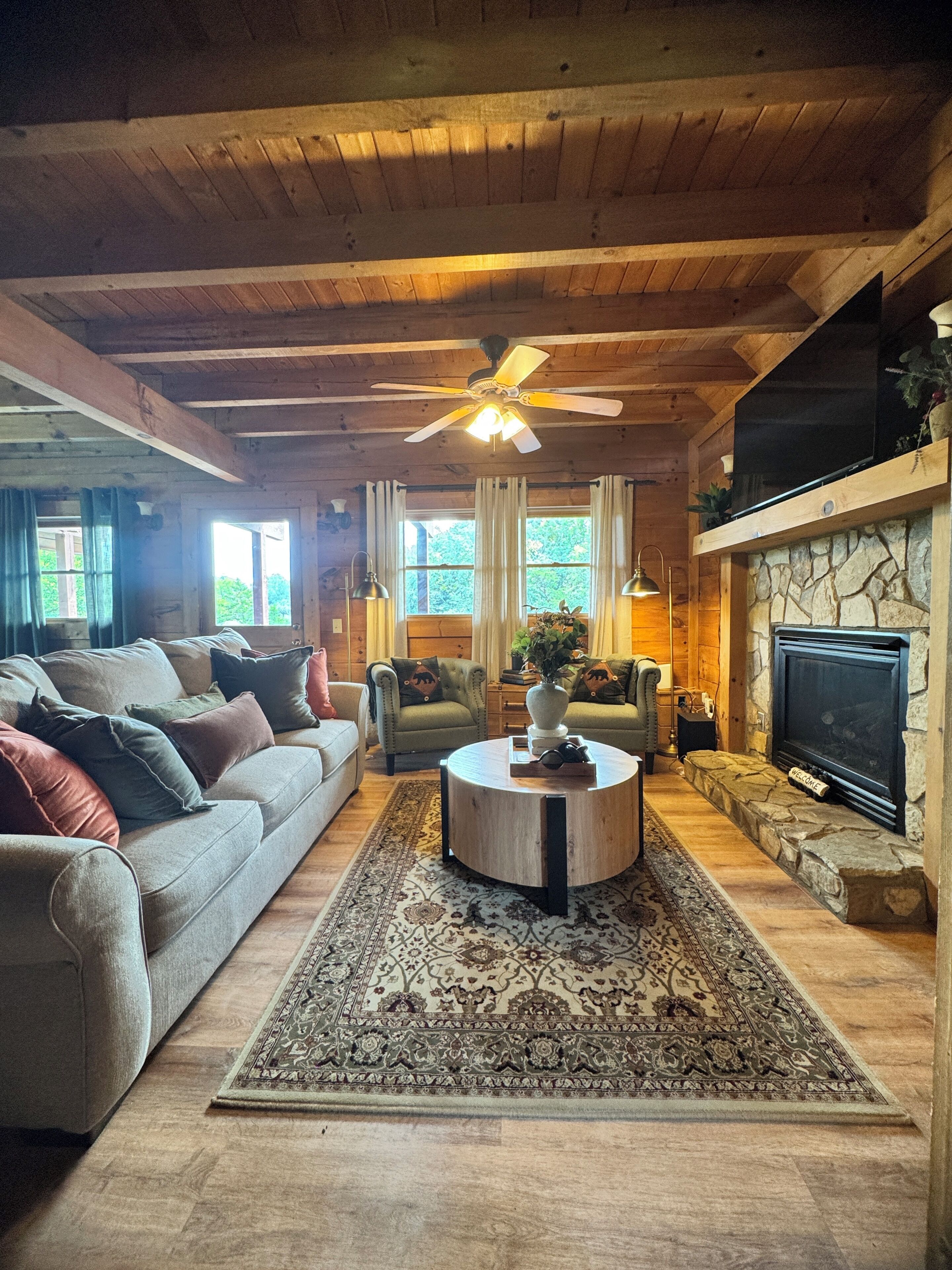 Smart TV, videogiochi, libri