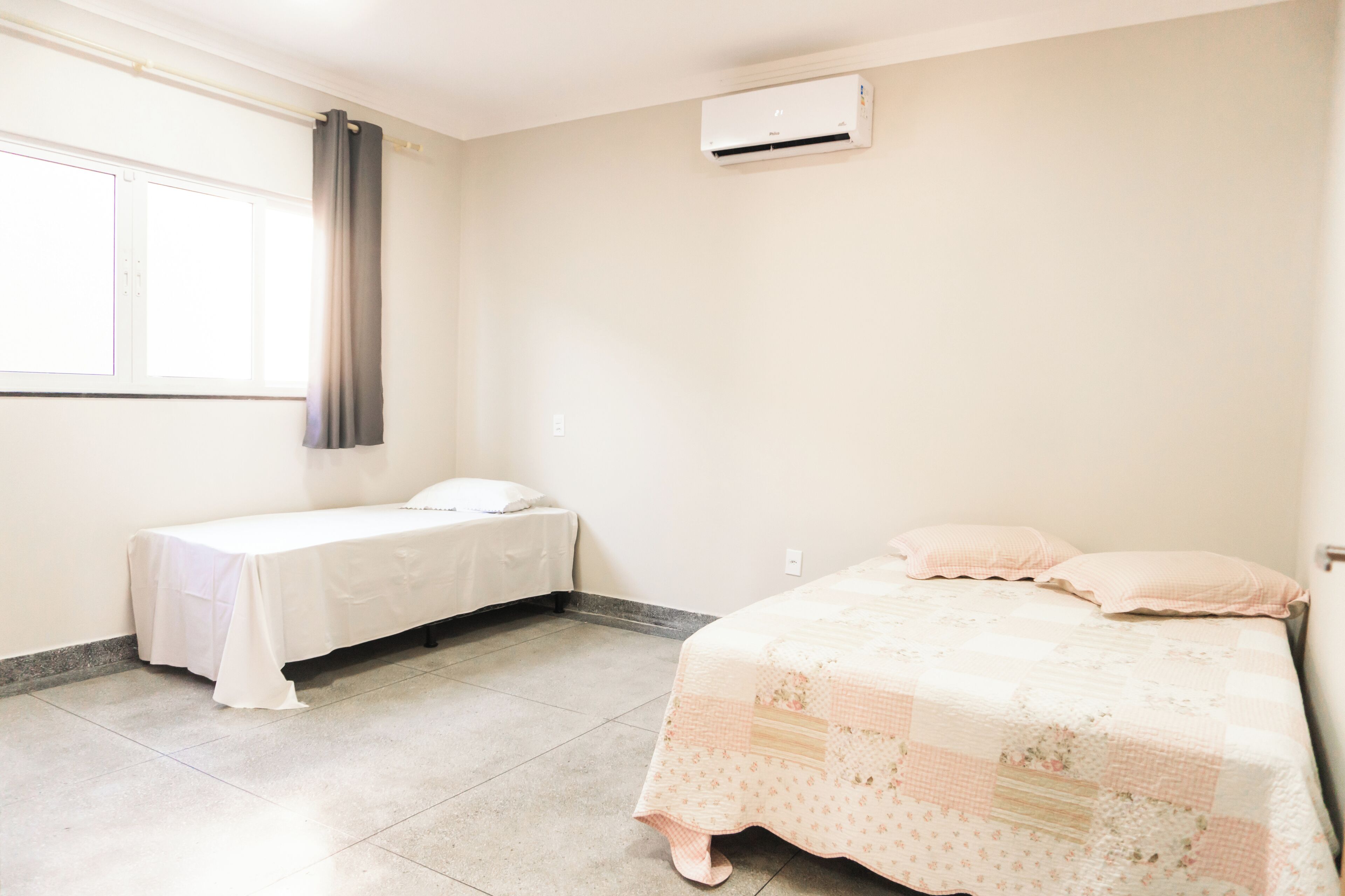 4 slaapkamers, een bureau, gratis wifi