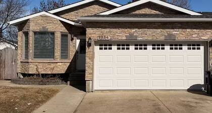 Peaceful| King Beds| Attached Garage| Pet Friendly.