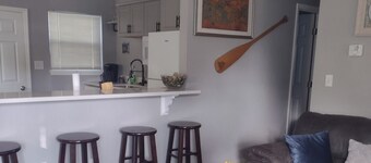 Welcoming home with everything you need in Cocoa - 2 bedrooms