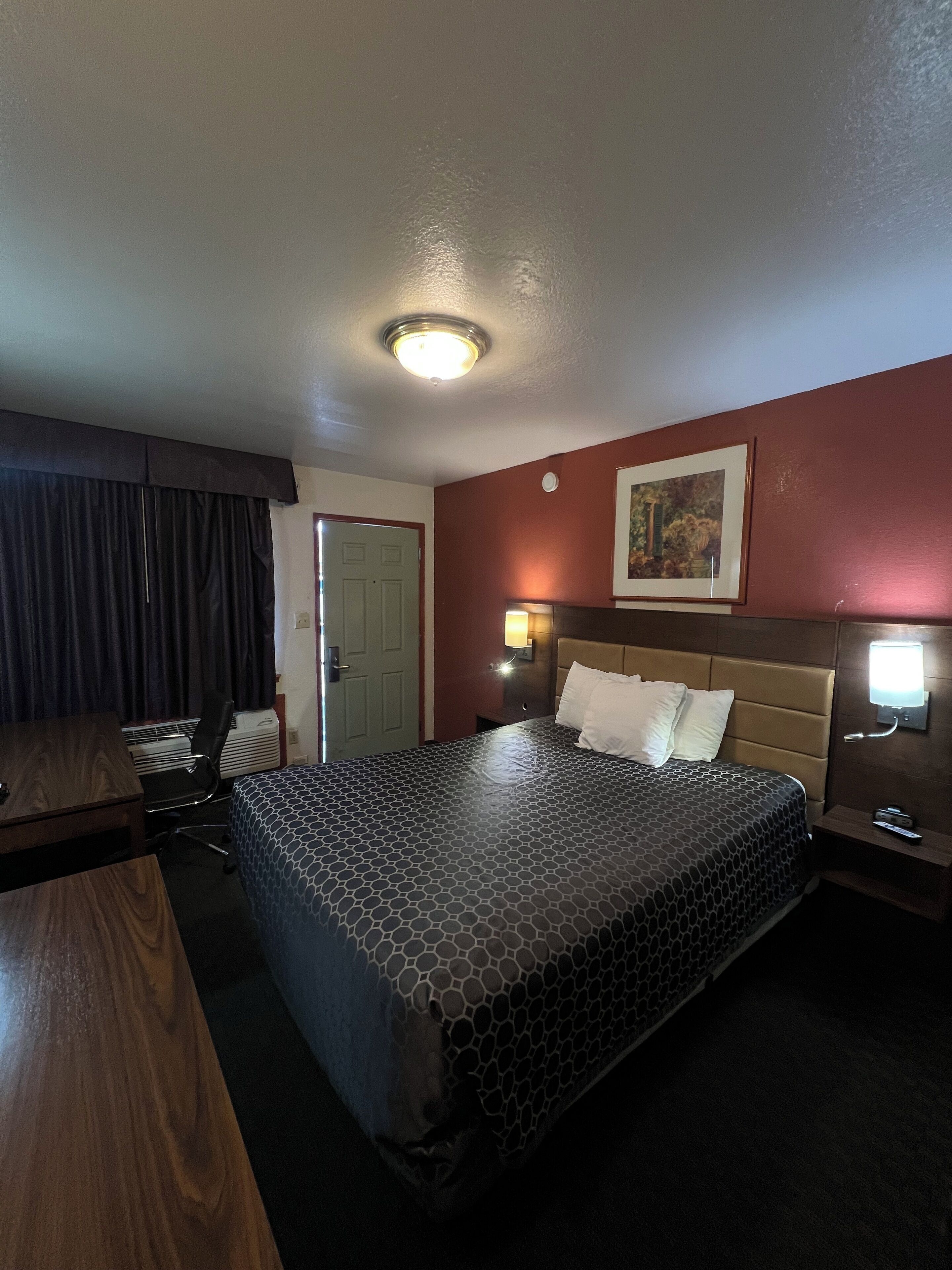 标准单人房 | 办公桌、笔记本电脑工作区、免费 WiFi