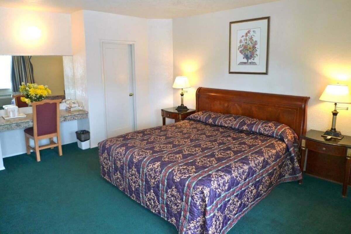 Standard Single Room | Desk, laptop workspace, free WiFi