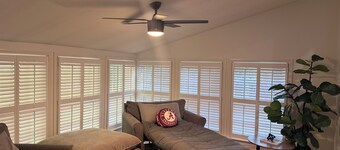 NEW Listing!  BAMA House!  Great for Game Day!  Blocks to Stadium or Downtown!