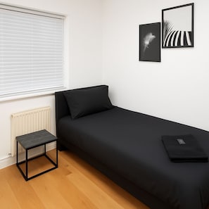4 habitaciones, wifi gratis y ropa de cama