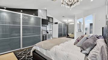 5 habitaciones, escritorio, tabla de planchar con plancha y wifi gratis