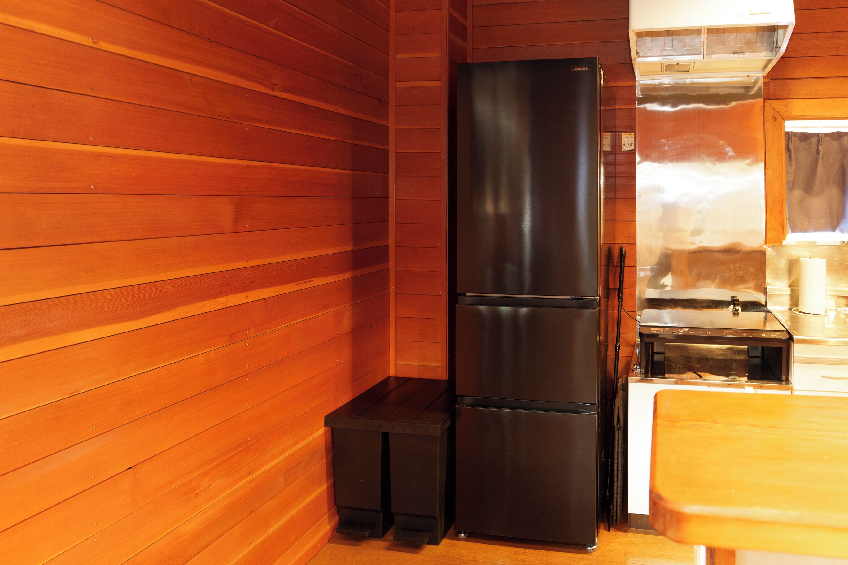 Apartamento econômico, para não fumantes | Cozinha privada | Geladeira grande, micro-ondas, cooktop, chaleira elétrica