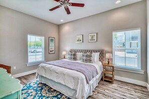 7 habitaciones, tabla de planchar con plancha y wifi gratis 