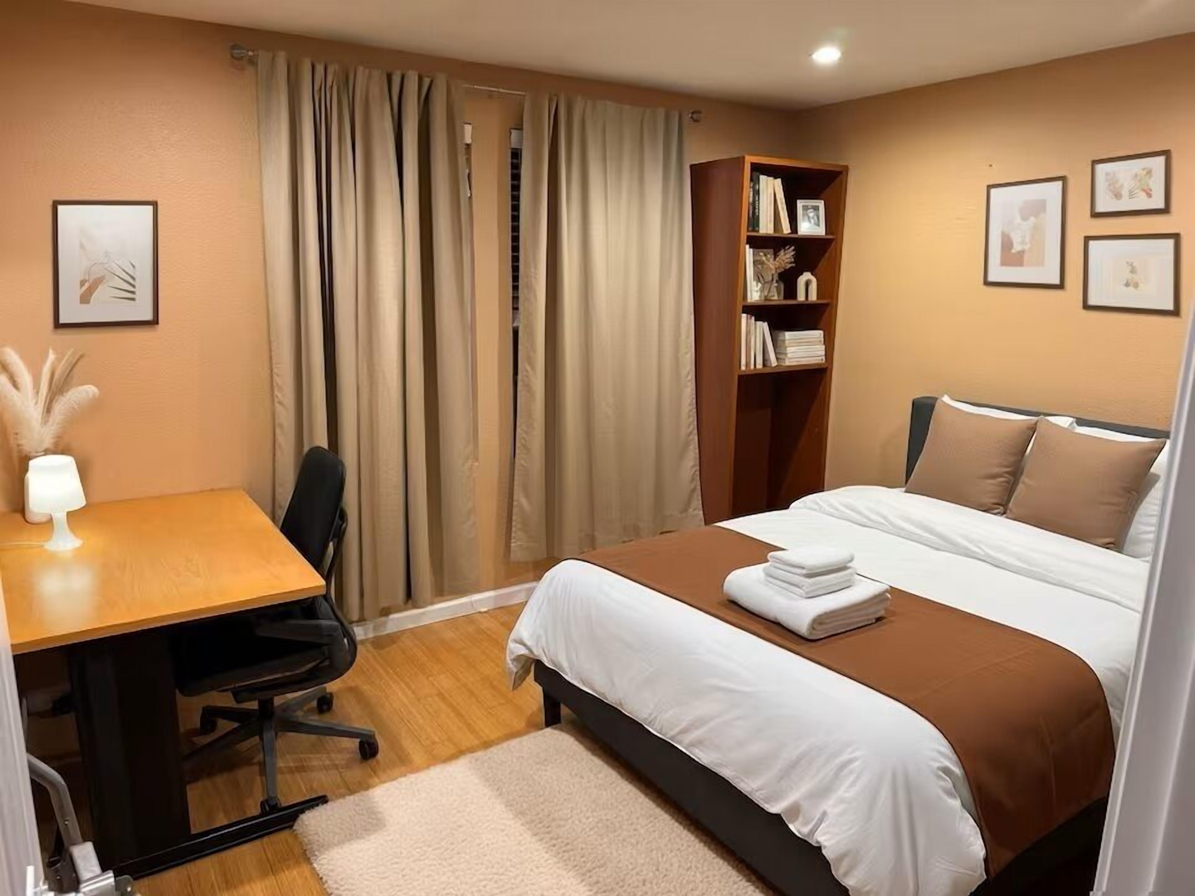 Appartement, 2 slaapkamers | Luxe beddengoed, een laptopwerkplek, gratis wifi, beddengoed
