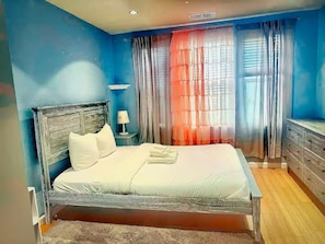 Apartment, 2 Bedrooms | Premium bedding, laptop workspace, free WiFi, bed sheets