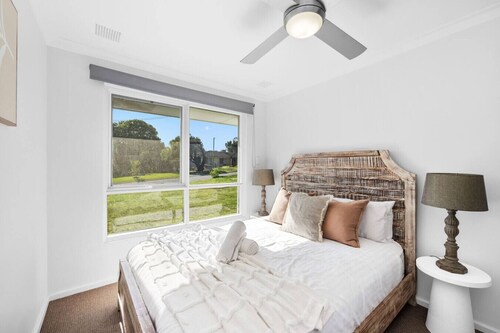 Nature lovers’ stay in Kelmscott