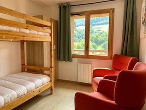 3 bedrooms, free WiFi