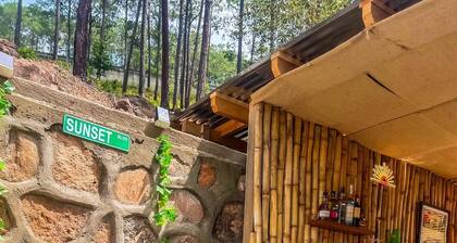 Sunset Cabin Jacuzzi & Mountain Views Chalet del Atardecer con Jacuzzi Privado y Proyector