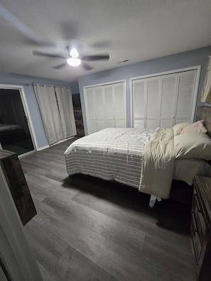 2 Schlafzimmer, Bettwäsche