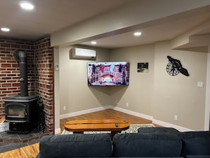 智能電視、壁爐