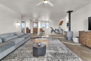 تلفزيون ذكي