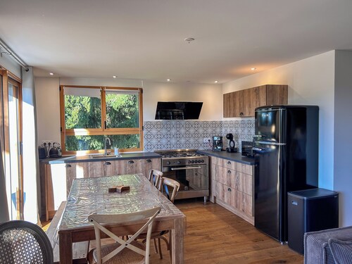 La Cabane aux Etoiles (4/6 Per), Ideal for Cocooning - Quiet View and Spa