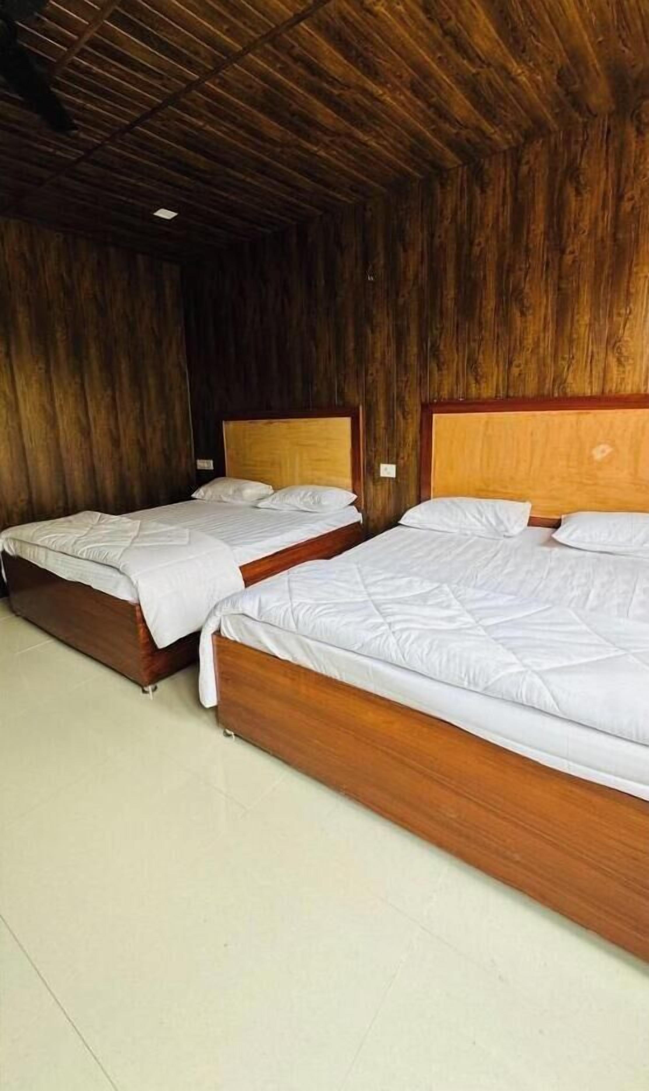 Surmatelas, Wi-Fi gratuit, draps fournis