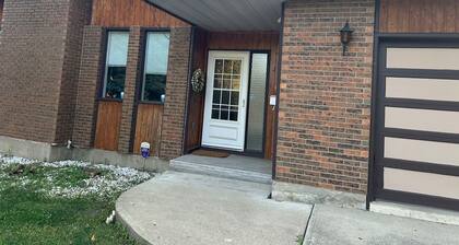 Licensed spacious cozy private basement suite