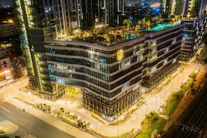Design Apartment, 2 Bedrooms, Balcony, City View | Hypo-allergenic bedding, minibar, individually decorated