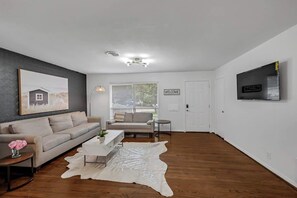 Televisio, työhuone