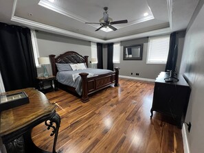 10 bedrooms, iron/ironing board, WiFi, bed sheets